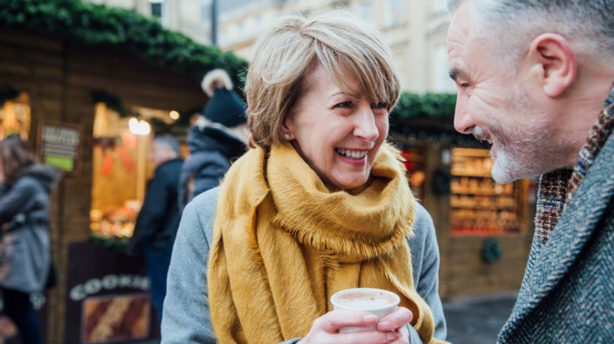 If You’re Over 60, Here’s What Not to Say in Your Online Dating Profile